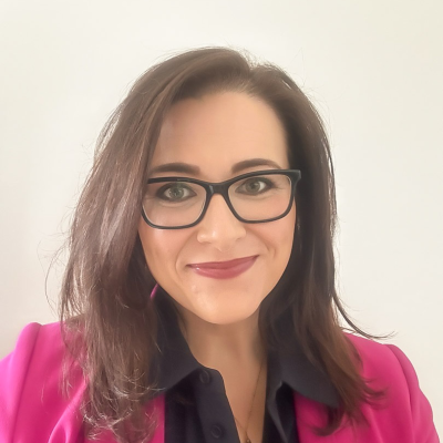 Dr Faye Kinirons