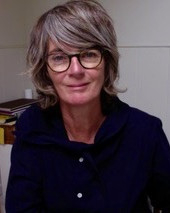 Julia Jacobs MA, BA (Hons) Psych, Dipl. Psych, MBACP, UKCP Accred. Julia Jacobs MA, BA (Hons) Psych, Dipl. Psych, MBACP, UKCP Accred.