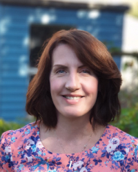 Victoria Pegg BA (hons), MBACP, IPT UK Victoria Pegg BA (hons), MBACP, IPT UK