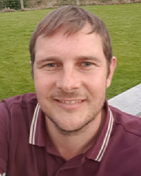 James King, BA, PGDip, MBACP. Psychotherapist & Counsellor James King, BA, PGDip, MBACP. Psychotherapist & Counsellor