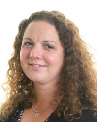 Liz Castle MBACP, BSc Hons, MA Liz Castle MBACP, BSc Hons, MA