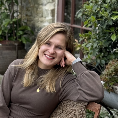 Dr Monika Wieliczko