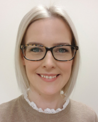 Deborah Padgett-Simmons BA (Hons), MBACP Counselling for Children & Young People Deborah Padgett-Simmons BA (Hons), MBACP Counselling for Children & Young People