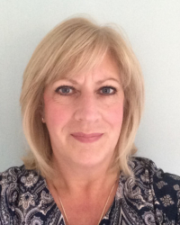 Deborah Mulock Psych, Ad. Dip. PsyC, Dip CST, Cert. Hyp CS) Deborah Mulock Psych, Ad. Dip. PsyC, Dip CST, Cert. Hyp CS)