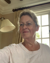 Carrie Disney - Jungian analyst & psychotherapist