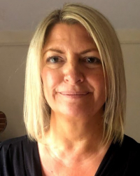 Rose Whiteley UKCP & COSRT accredited Rose Whiteley UKCP & COSRT accredited