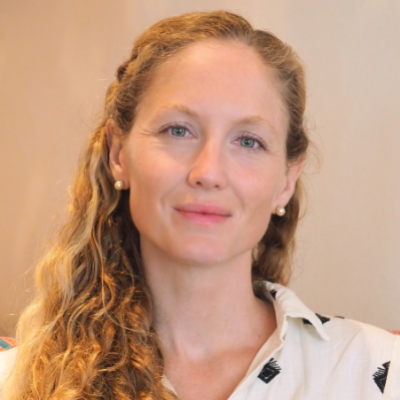 Maria Howell