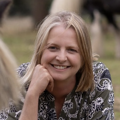Julie Gilbert-Binns