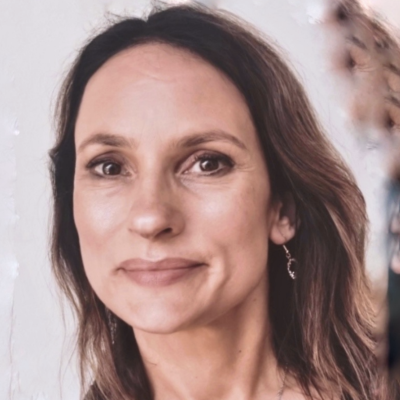 Sunee Goring