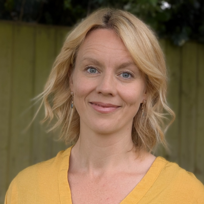 Dr Bj&ouml;rg Hermannsd&oacute;ttir
