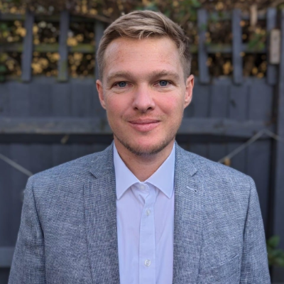 Dr Owen Thompson