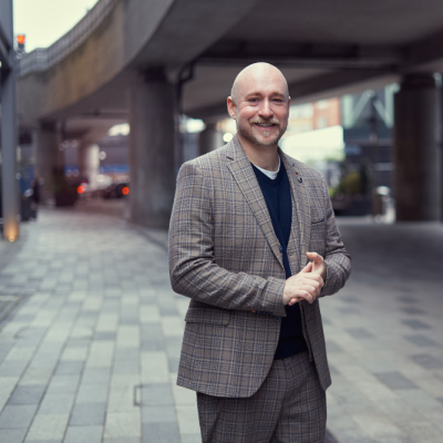 Dr Rob Agnew