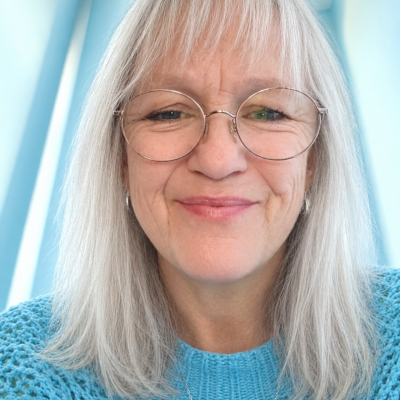 Mair Llewellyn