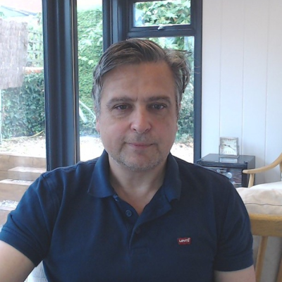 Dr Darren Ellis