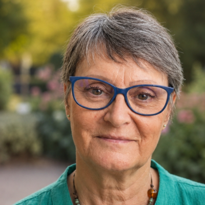 Dr Linda Kenward