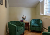 Room in Epsom