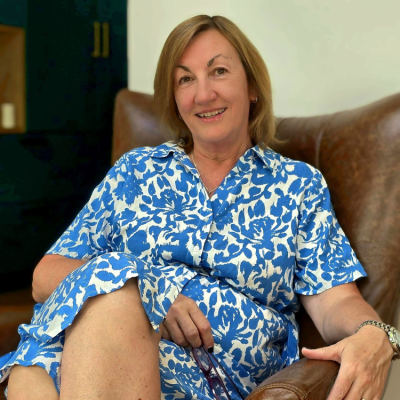 Helen Chaloner