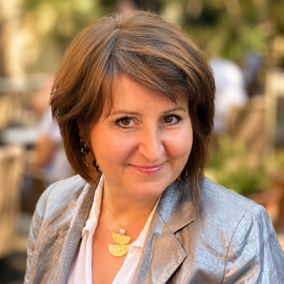 Martina Kirkland