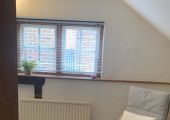 Cosy room in Woodley reading.