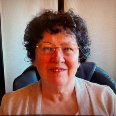 Larraine Cox