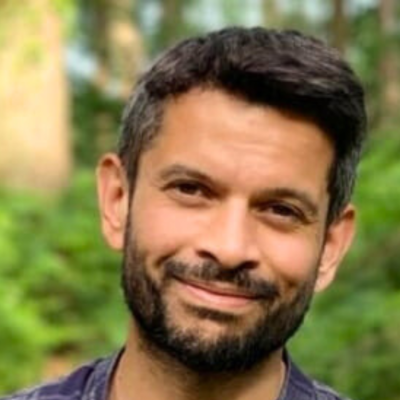 Dr Omar Cummins