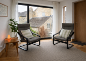 Nailsworth therapy room (Beech Hut)