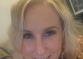 I'm Louise, Founder, Director and Qualified Counsellor