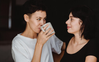 What makes a healthy relationship?