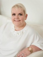 L McGinlay - Day & Evening Appointments Couples Counselling & Sex Therapy L McGinlay - Day & Evening Appointments Couples Counselling & Sex Therapy