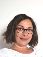 Simone Kaptur BA(Hons) Dip.Couns MBACP (Accred) Simone Kaptur BA(Hons) Dip.Couns MBACP (Accred)