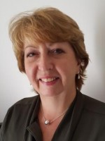 Jo Turner, Dip. Psychodynamic Mar. Th., MBACP (Accred). Jo Turner, Dip. Psychodynamic Mar. Th., MBACP (Accred).