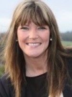 Debra Canning, MBACP (Reg), Dip Couns, Dip Couples, Dip Supervision Debra Canning, MBACP (Reg), Dip Couns, Dip Couples, Dip Supervision