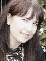 Genovieve Feasey Trauma Therapist AcrMBACP(Msc Performance Coach) Genovieve Feasey Trauma Therapist AcrMBACP(Msc Performance Coach)