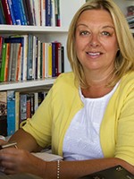 M. Debbie Howe Dip Couns, MBACP. FRTC. M. Debbie Howe Dip Couns, MBACP. FRTC.
