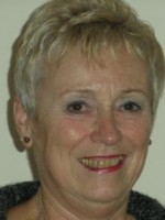 Julia Carter BA (Hons) Registered MBACP (Senior Accred) Julia Carter BA (Hons) Registered MBACP (Senior Accred)