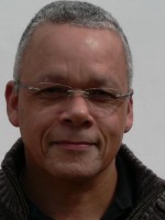 Chris Purnell - Attachment-based Psychoanalytic Psychotherapist (UKCP reg) Chris Purnell - Attachment-based Psychoanalytic Psychotherapist (UKCP reg)