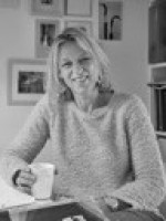 Henriette Van Der Does, Art psychotherapist (MA) - HCPC registered Henriette Van Der Does, Art psychotherapist (MA) - HCPC registered