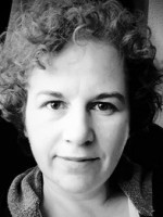 Karen Quigley Psychotherapeutic Counsellor & Hypnotherapist MNCS (Acc) MHS Karen Quigley Psychotherapeutic Counsellor & Hypnotherapist MNCS (Acc) MHS