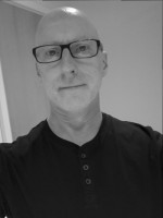 Julian 'Juline' Mauger - MA Oxon, MA Herts, MBACP Julian 'Juline' Mauger - MA Oxon, MA Herts, MBACP