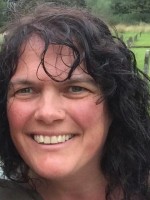 Andrea Hurt - Children & Young Person's Therapist & Supervisor (BAPT acc & reg) Andrea Hurt - Children & Young Person's Therapist & Supervisor (BAPT acc & reg)