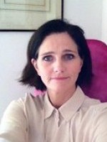 Dr Julie McCarthy Dr Julie McCarthy