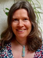 Lucy Isherwood (MBACP Accred) Lucy Isherwood (MBACP Accred)
