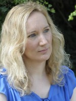 Bethany Thornton BA(Hons) Dip HE Couns. MBACP Accredited and Registered Bethany Thornton BA(Hons) Dip HE Couns. MBACP Accredited and Registered