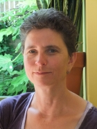Tracy Groves MBACP (Accred) Tracy Groves MBACP (Accred)
