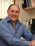 R. Leighton Evans MA Supervisor MBACP BABCP UKPTS EMDR R. Leighton Evans MA Supervisor MBACP BABCP UKPTS EMDR