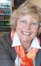 Jan Courtney MA,Dip.Psy. Jan Courtney MA,Dip.Psy.