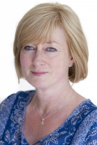 Jo Burns MA, PG Cert Supervision, UKCP, MBACP, RMN, Cert Couples Counselling Jo Burns MA, PG Cert Supervision, UKCP, MBACP, RMN, Cert Couples Counselling