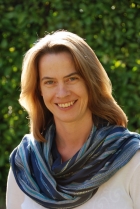 Tia Konieczna, UKCP, MBACP Tia Konieczna, UKCP, MBACP