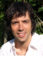 Nick McNamara MA (Psych) UKCP (Reg) CTA Nick McNamara MA (Psych) UKCP (Reg) CTA