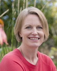 Helen Brooks - Senior Hypnotherapist, Brighton/Hove Helen Brooks - Senior Hypnotherapist, Brighton/Hove
